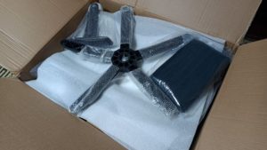 BTM chairを開封した所