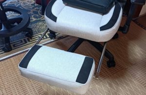 BTM chairのフットレスト