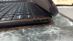 キーボード用の充電