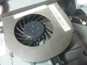 清掃後の放熱ファン
