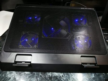 ファンのLED点灯時