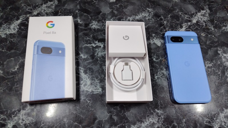Google Pixel 8aを開封