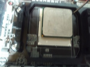 CPUの取付は向きを合わせて